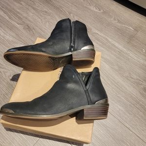 Lucky Brand Women's Keezan Ankle Bootie